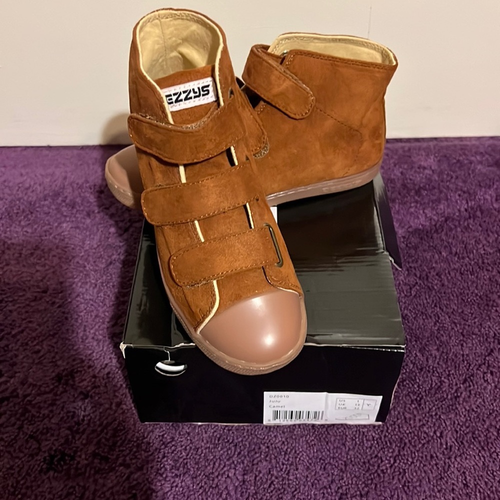 Brand new with original packaging- Dezzys Juju suede, tan boots size 1.